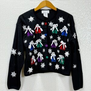 Vintage Mandal Bay Black Holiday Sweater with Gift Boxes & Snowflakes festive